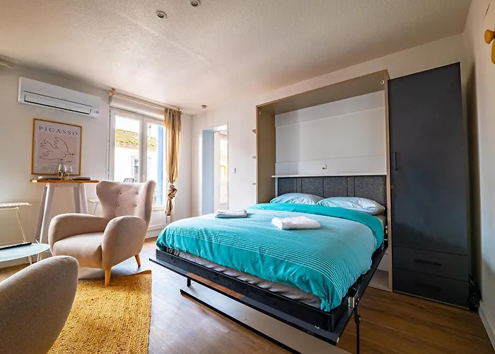 Les Du Castillet * Περπινιάν