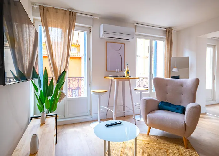 Les Du Castillet Apartament